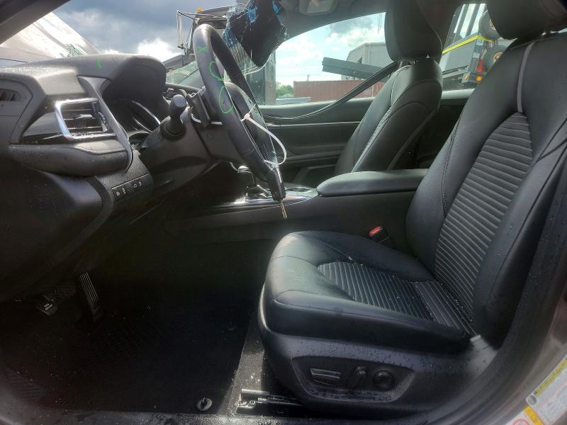Продаж на аукціоні авто 2018 Toyota Camry, vin: 4T1B11HK0JU096154, номер лоту: 63105966