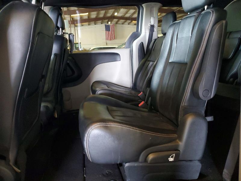61210746 :رقم المزاد ، 2C4RDGCGXKR772656 vin ، 2019 Dodge Grand Caravan مزاد بيع