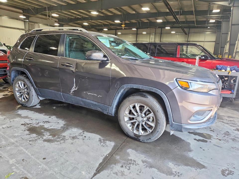 2020 Jeep Cherokee მანქანა იყიდება აუქციონზე, vin: 1C4PJMLX9LD644816, აუქციონის ნომერი: 62321116