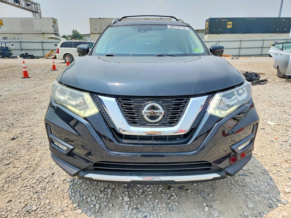 60916116 :رقم المزاد ، 5N1AT2MV3KC735887 vin ، 2019 Nissan Rogue مزاد بيع