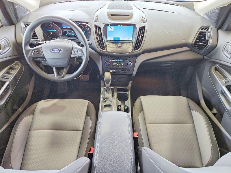 Продажа на аукционе авто 2018 Ford Escape, vin: 1FMCU0GD2JUB03355, номер лота: 61603026