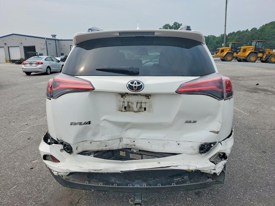 2017 Toyota Rav4 მანქანა იყიდება აუქციონზე, vin: JTMWFREV4HD107168, აუქციონის ნომერი: 62898516
