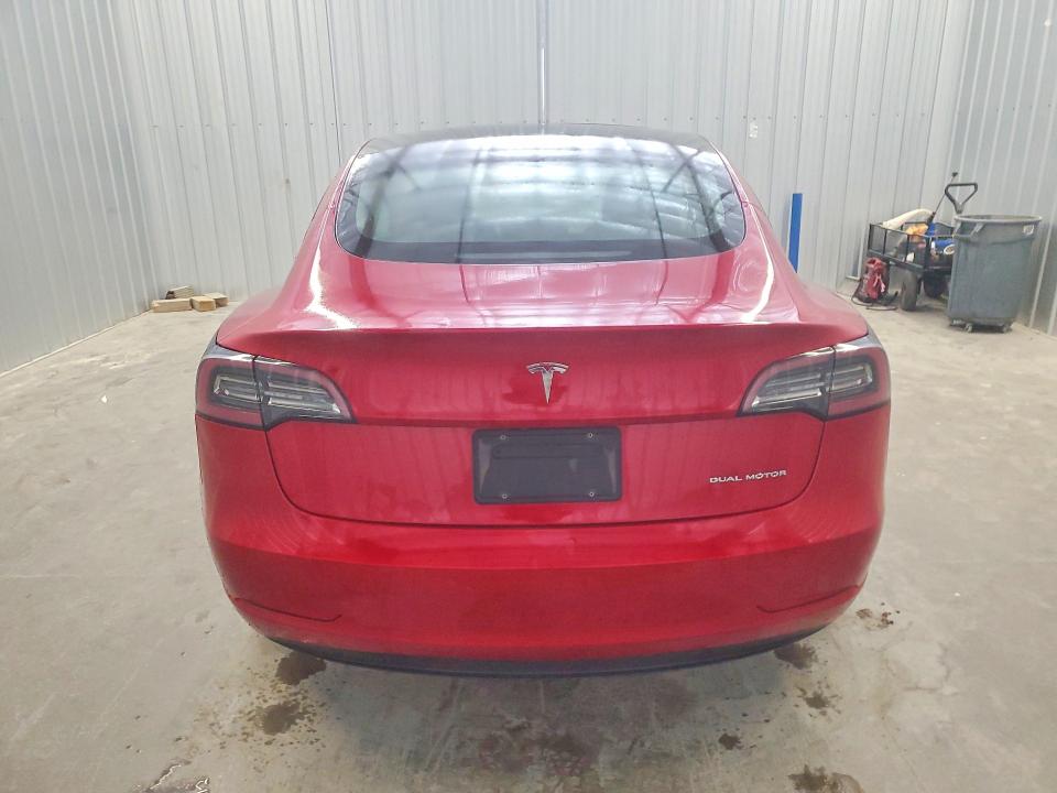 Продажа на аукционе авто 2022 Tesla Model 3, vin: 5YJ3E1EB9NF305049, номер лота: 63295396