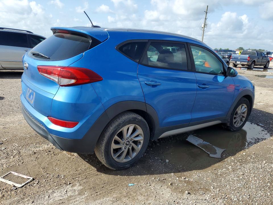 61537046 :رقم المزاد ، KM8J33A45HU254432 vin ، 2017 Hyundai Tucson مزاد بيع