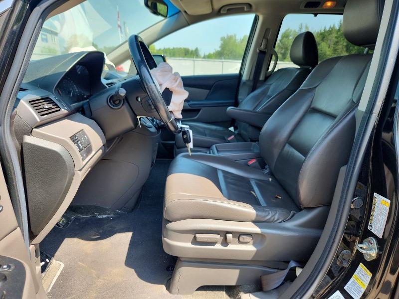 61127606 :رقم المزاد ، 5FNRL5H9XDB503413 vin ، 2013 Honda Odyssey مزاد بيع