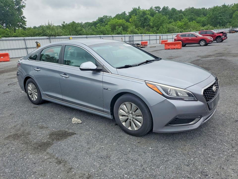 2016 Hyundai Sonata Hybrid მანქანა იყიდება აუქციონზე, vin: KMHE24L10GA015352, აუქციონის ნომერი: 59696256