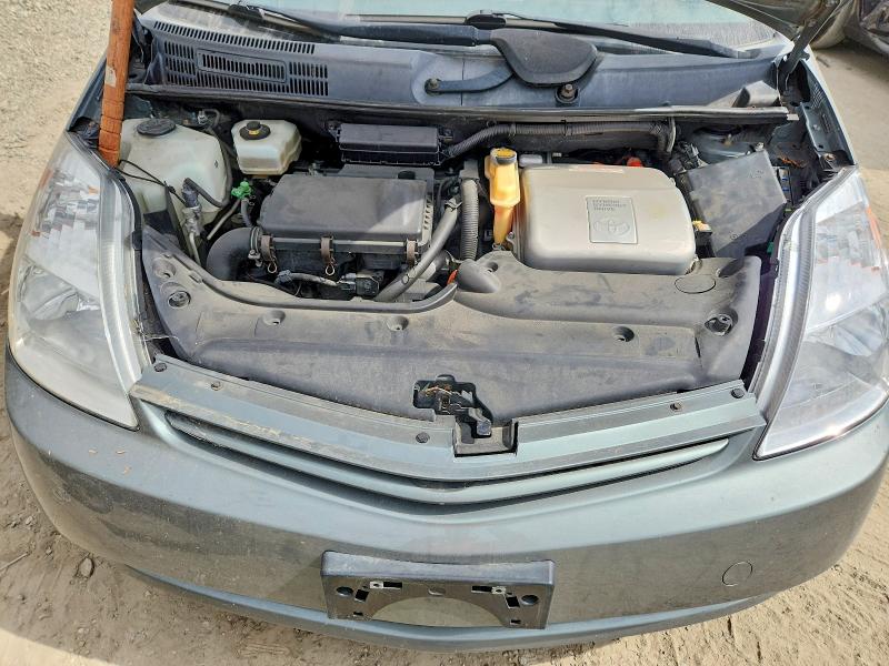 61904726 :رقم المزاد ، JTDKB22U440109243 vin ، 2004 Toyota Prius مزاد بيع