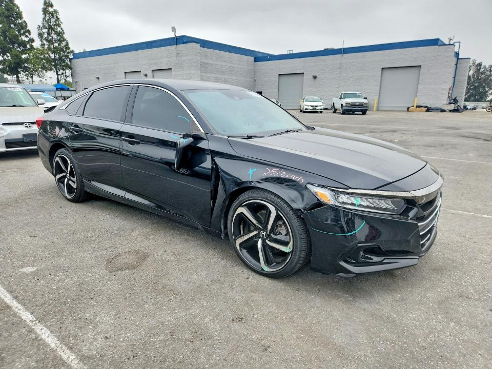 Продажа на аукционе авто 2022 Honda Accord, vin: 1HGCV1F34NA117685, номер лота: 59103846