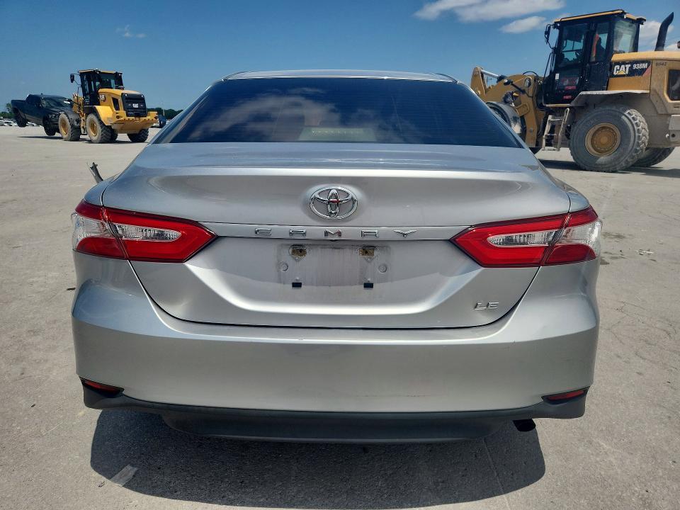 2018 Toyota Camry მანქანა იყიდება აუქციონზე, vin: JTNB11HK5J3016708, აუქციონის ნომერი: 62258616