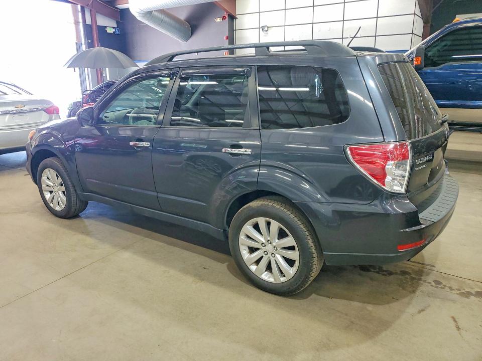 59577636 :رقم المزاد ، JF2SHAEC8CH441165 vin ، 2012 Subaru Forester مزاد بيع