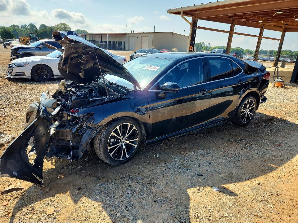 Auction sale of the 2019 Toyota Camry, vin: 4T1B11HK0KU818207, lot number: 60401006