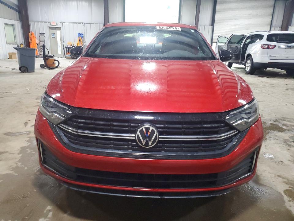 Продажа на аукционе авто 2024 Volkswagen Jetta, vin: 3VWBM7BU6RM081826, номер лота: 62083826
