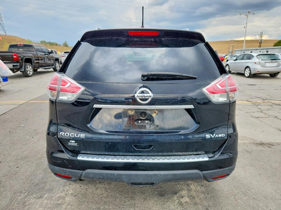 62972426 :رقم المزاد ، 5N1AT2MV2FC811864 vin ، 2015 Nissan Rogue مزاد بيع