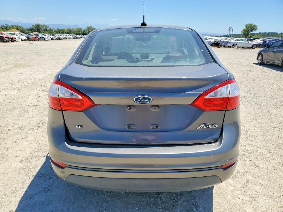 60780166 :رقم المزاد ، 3FADP4BJ4EM235778 vin ، 2014 Ford Fiesta مزاد بيع
