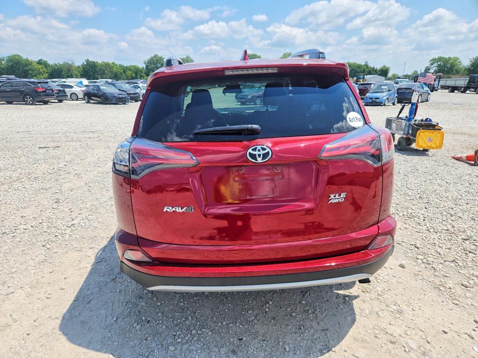 Aukcja sprzedaży 2018 Toyota Rav4, vin: 2T3RFREV1JW725148, numer aukcji: 63135286