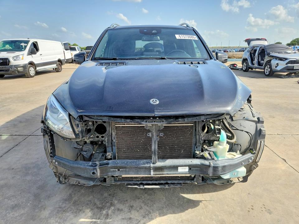 61573686 :رقم المزاد ، 4JGDA5JB3JB053868 vin ، 2018 Mercedes-benz Gle مزاد بيع