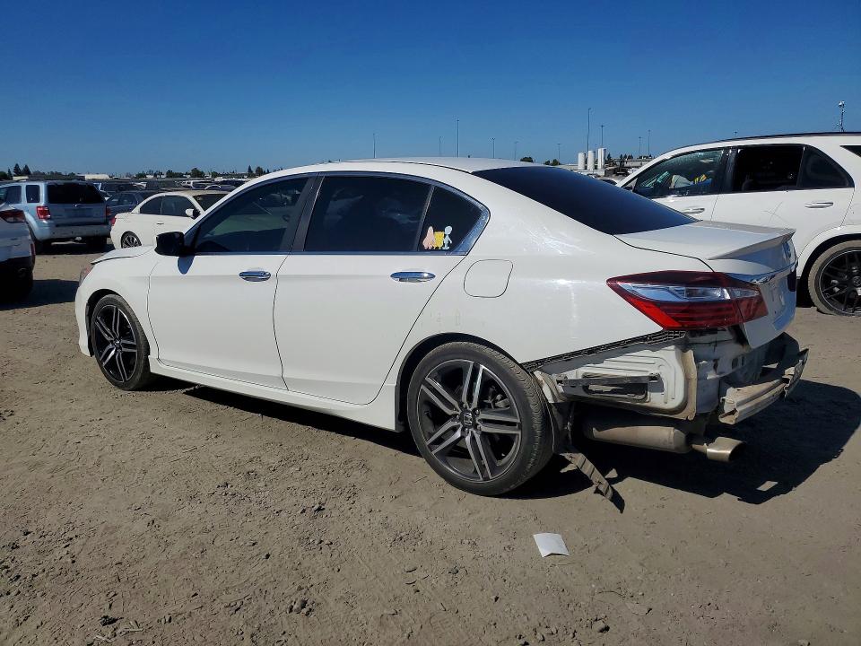 2017 Honda Accord მანქანა იყიდება აუქციონზე, vin: 1HGCR2F57HA193210, აუქციონის ნომერი: 62727036