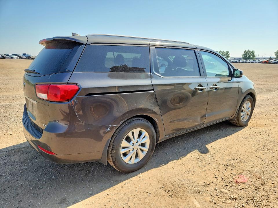 62857686 :رقم المزاد ، KNDMB5C11F6015416 vin ، 2015 Kia Sedona مزاد بيع