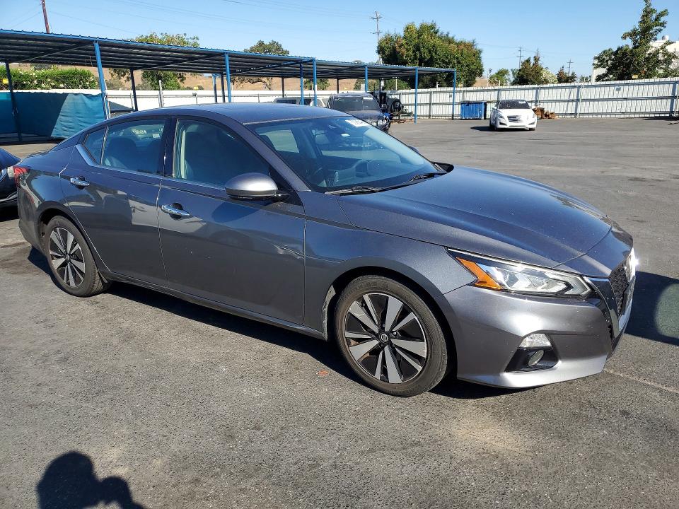Продаж на аукціоні авто 2019 Nissan Altima, vin: 1N4BL4EV5KC199341, номер лоту: 60965496