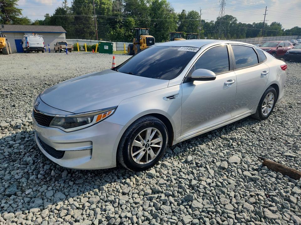 2016 Kia Optima მანქანა იყიდება აუქციონზე, vin: 5XXGT4L3XGG107147, აუქციონის ნომერი: 61664606