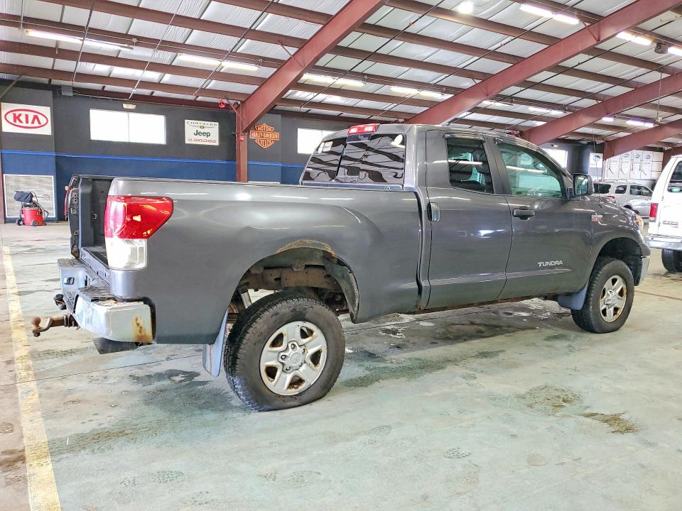Продажа на аукционе авто 2011 Toyota Tundra, vin: 5TFUY5F18BX165411, номер лота: 63117926