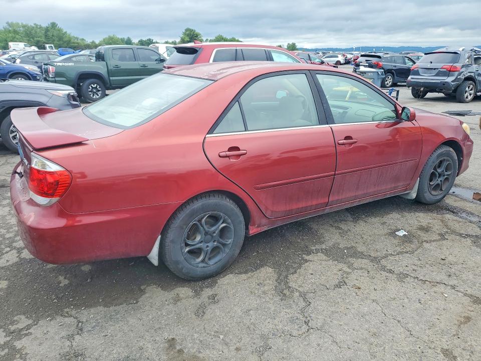 2005 Toyota Camry მანქანა იყიდება აუქციონზე, vin: JTDBE32K753005941, აუქციონის ნომერი: 59636156