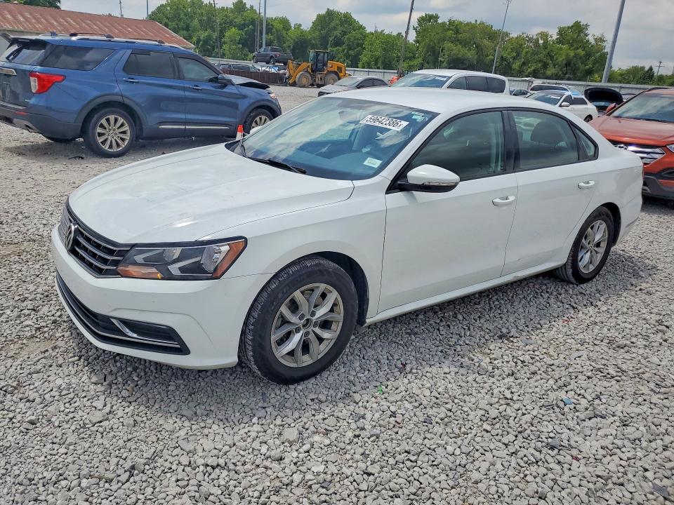 2018 Volkswagen Passat მანქანა იყიდება აუქციონზე, vin: 1VWAA7A33JC051119, აუქციონის ნომერი: 59642386