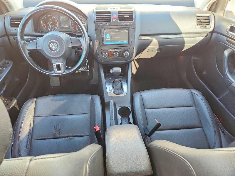 Продаж на аукціоні авто 2010 Volkswagen Jetta, vin: 3VWRJ7AJ1AM015199, номер лоту: 62844726