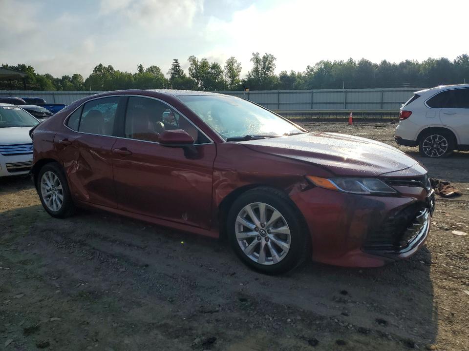 Продажа на аукционе авто 2019 Toyota Camry, vin: 4T1B11HK7KU743151, номер лота: 60305636