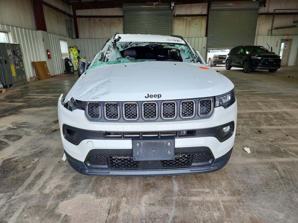 59682016 :رقم المزاد ، 3C4NJDBN8PT561725 vin ، 2023 Jeep Compass مزاد بيع