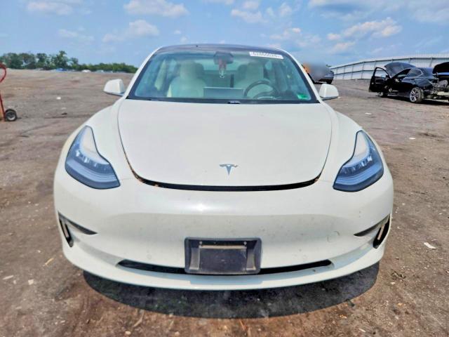 Продаж на аукціоні авто 2019 Tesla Model 3, vin: 5YJ3E1EA4KF413243, номер лоту: 62860026