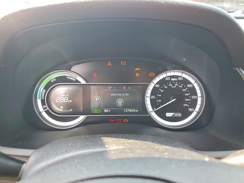 61367276 :رقم المزاد ، KNDCC3LC2H5050313 vin ، 2017 Kia Niro مزاد بيع