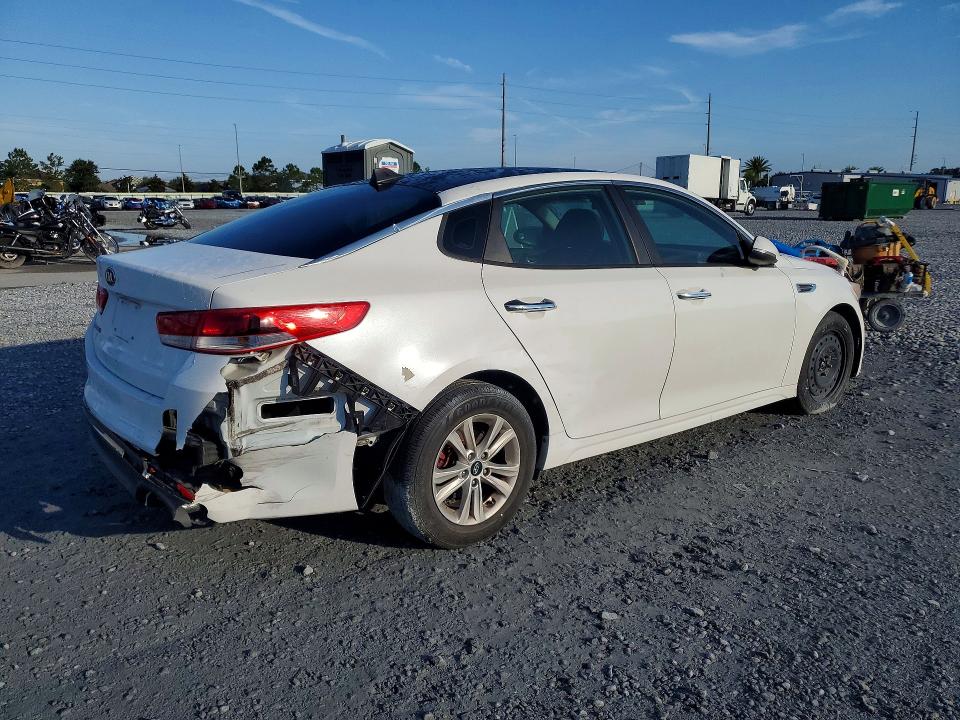 95587615 :رقم المزاد ، 5XXGT4L37GG016627 vin ، 2016 Kia Optima مزاد بيع