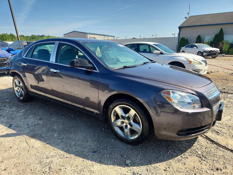 Продажа на аукционе авто 2010 Chevrolet Malibu, vin: 1G1ZB5EB2A4114142, номер лота: 63163196