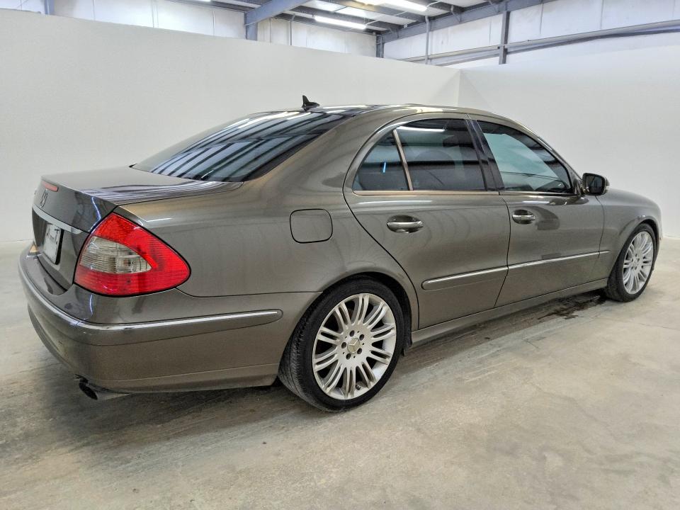 2008 Mercedes-benz E მანქანა იყიდება აუქციონზე, vin: WDBUF56X18B302851, აუქციონის ნომერი: 58803106