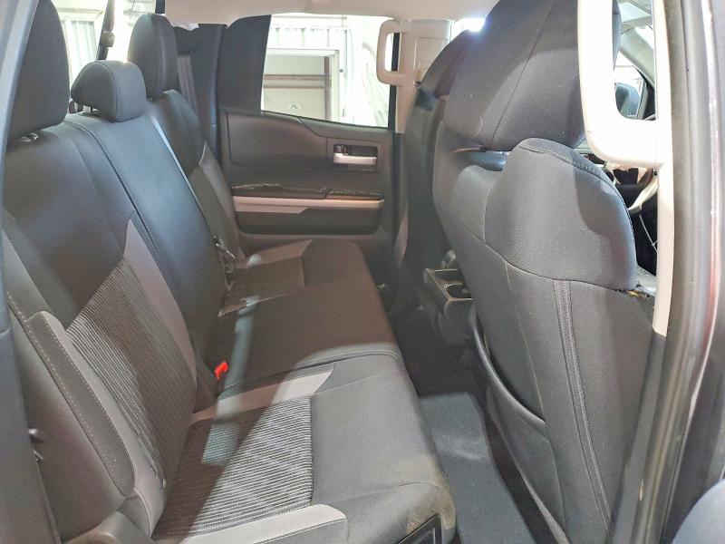 Auction sale of the 2016 Toyota Tundra, vin: 5TFUY5F1XGX576235, lot number: 61766356