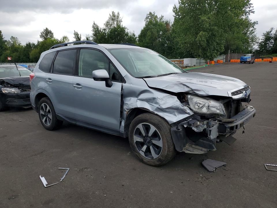 Продажа на аукционе авто 2018 Subaru Forester, vin: JF2SJAEC4JH479882, номер лота: 61586816