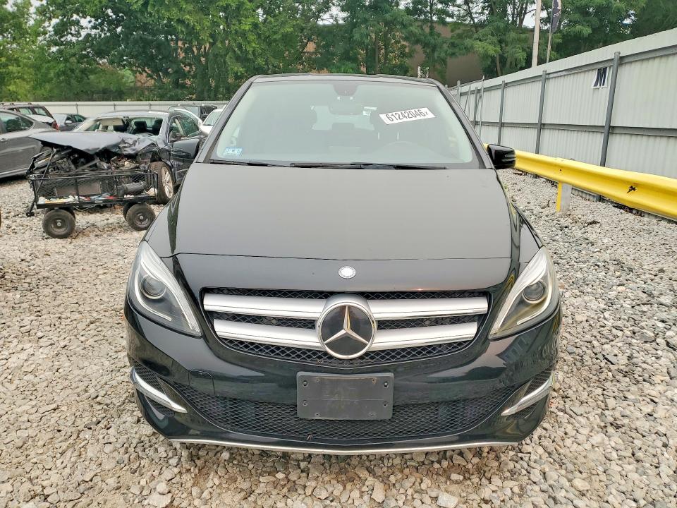 61242046 :رقم المزاد ، WDDVP9AB8EJ003984 vin ، 2014 Mercedes-benz B مزاد بيع