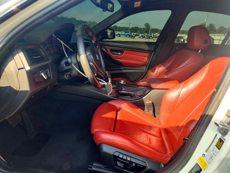 61702106 :رقم المزاد ، WBA3A9G5XDNP37969 vin ، 2013 Bmw 335 مزاد بيع