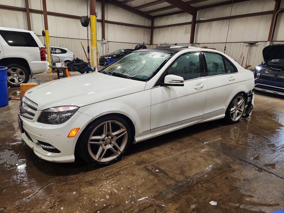 2011 Mercedes-benz C მანქანა იყიდება აუქციონზე, vin: WDDGF8BB1BR176201, აუქციონის ნომერი: 62100166