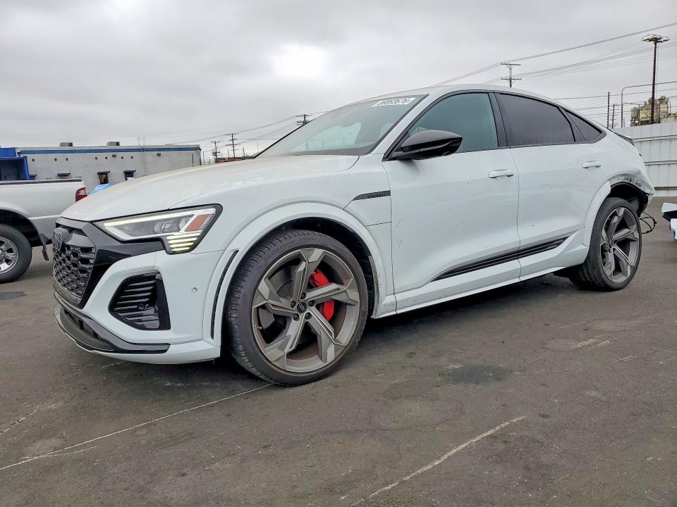 Aukcja sprzedaży 2024 Audi Sq8 E-tron, vin: WA1BCBGE3RB045510, numer aukcji: 59883676