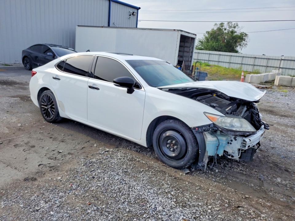 62341506 :رقم المزاد ، JTHBK1GG1F2183285 vin ، 2015 Lexus Es مزاد بيع
