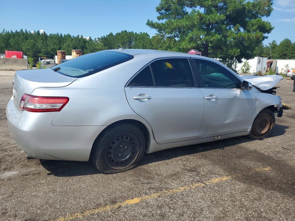 61663936 :رقم المزاد ، 4T1BF3EK8AU502229 vin ، 2010 Toyota Camry مزاد بيع