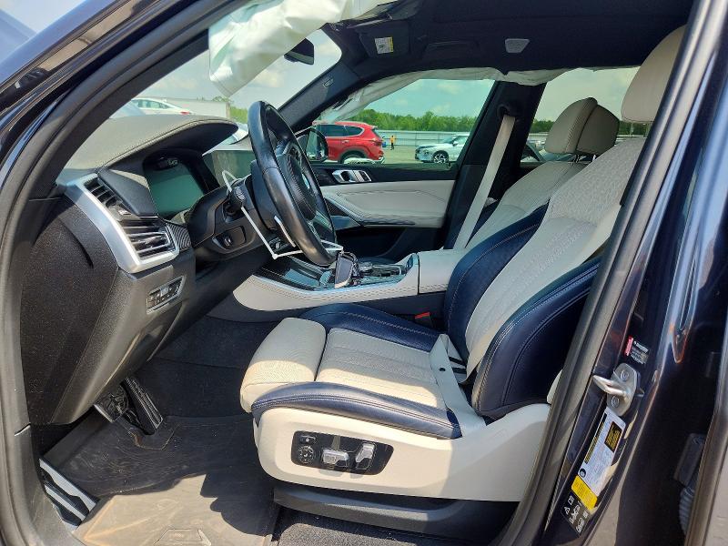 61812486 :رقم المزاد ، 5UXJU4C09M9H27362 vin ، 2021 Bmw X5 مزاد بيع