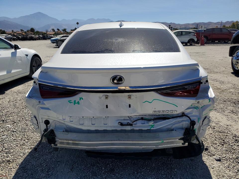 2025 Lexus Es 300h მანქანა იყიდება აუქციონზე, vin: 58ADA1C16SU070837, აუქციონის ნომერი: 62706416