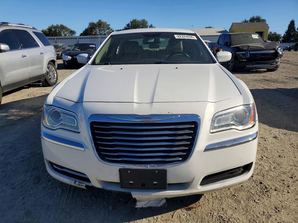 2013 Chrysler 300 მანქანა იყიდება აუქციონზე, vin: 2C3CCAAG1DH632419, აუქციონის ნომერი: 62324696