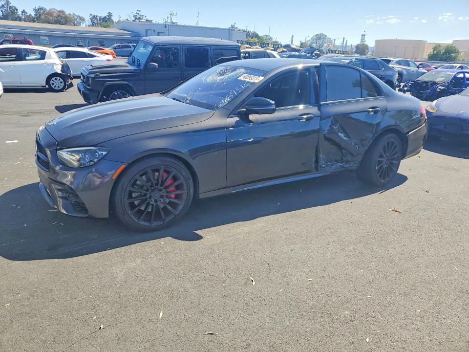 2022 Mercedes-benz E მანქანა იყიდება აუქციონზე, vin: W1KZF5KB4NB024000, აუქციონის ნომერი: 60889316