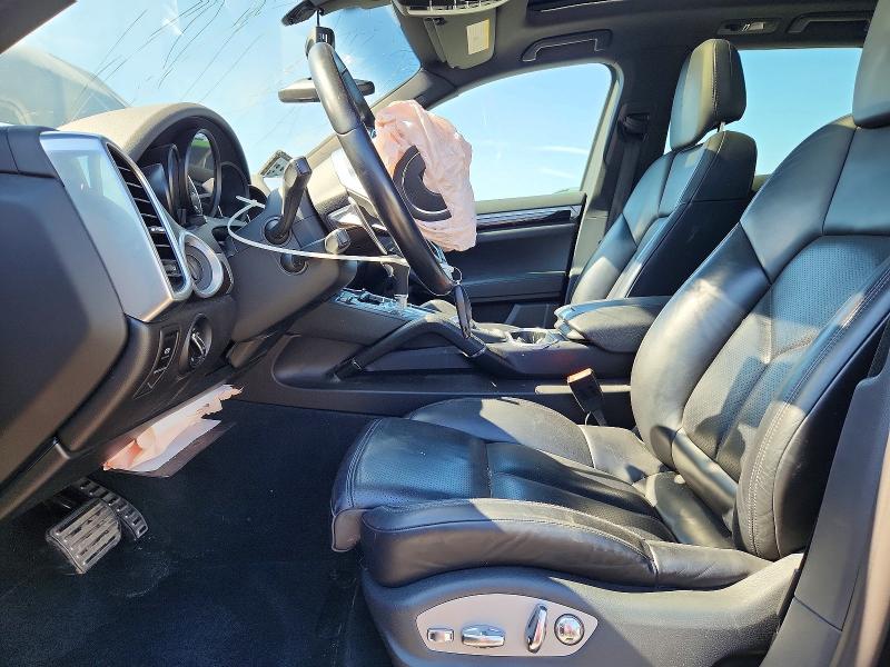 60324996 :رقم المزاد ، WP1AE2A26JLA71879 vin ، 2018 Porsche Cayenne مزاد بيع