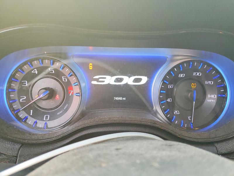 60674186 :رقم المزاد ، 2C3CCAGGXKH573438 vin ، 2019 Chrysler 300 مزاد بيع