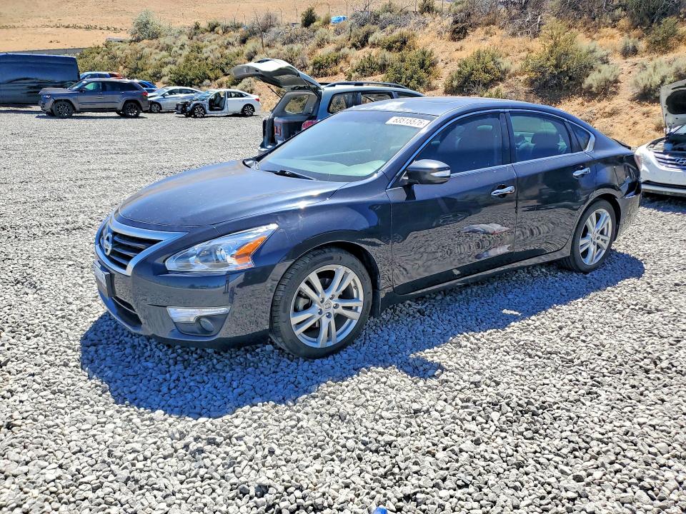 Продажа на аукционе авто 2015 Nissan Altima, vin: 1N4BL3AP9FC140686, номер лота: 63515576